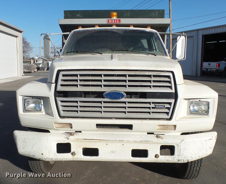 image for item DG2836 1993 Ford F600 dump truck