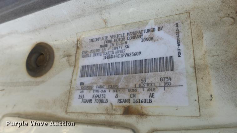 image for item DG2836 1993 Ford F600 dump truck