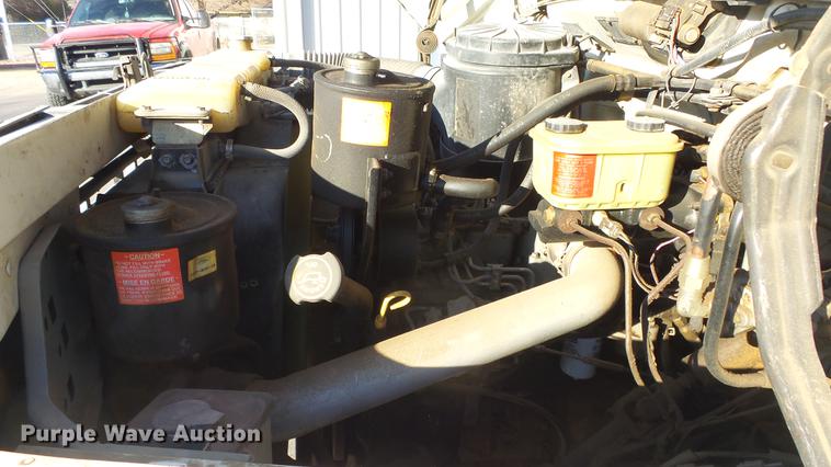 image for item DG2836 1993 Ford F600 dump truck