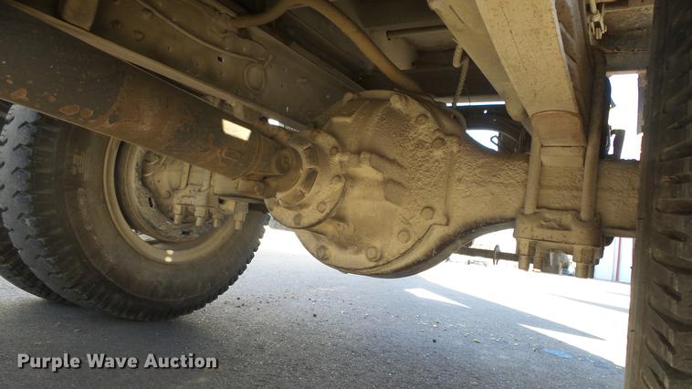 image for item DG2836 1993 Ford F600 dump truck