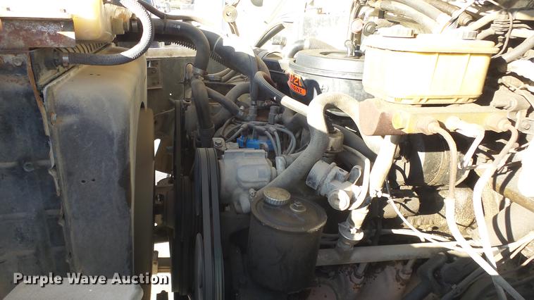 image for item DG2837 1991 Ford F700 dump truck