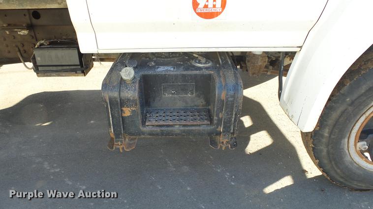 image for item DG2837 1991 Ford F700 dump truck