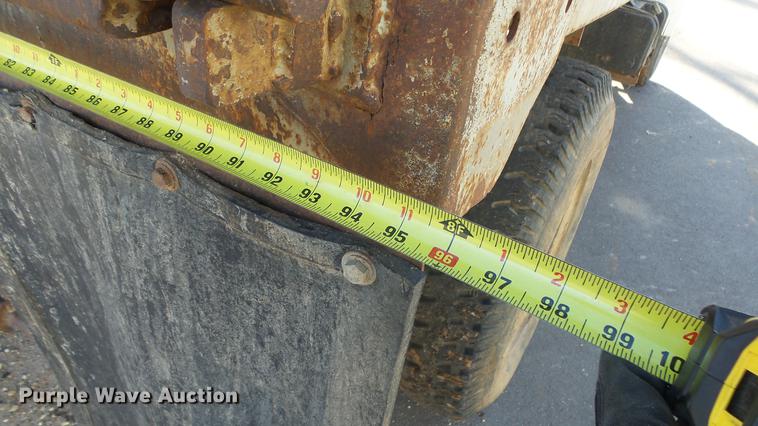 image for item DG2837 1991 Ford F700 dump truck