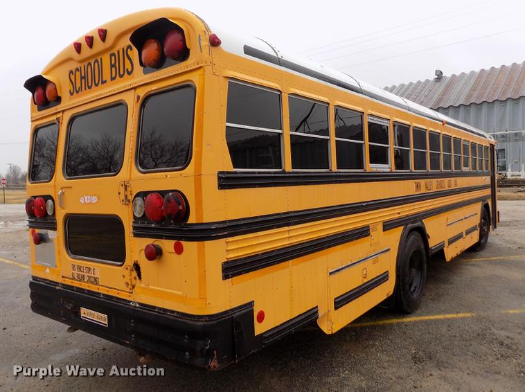 image for item DY9209 2000 Blue Bird TC2000 school bus