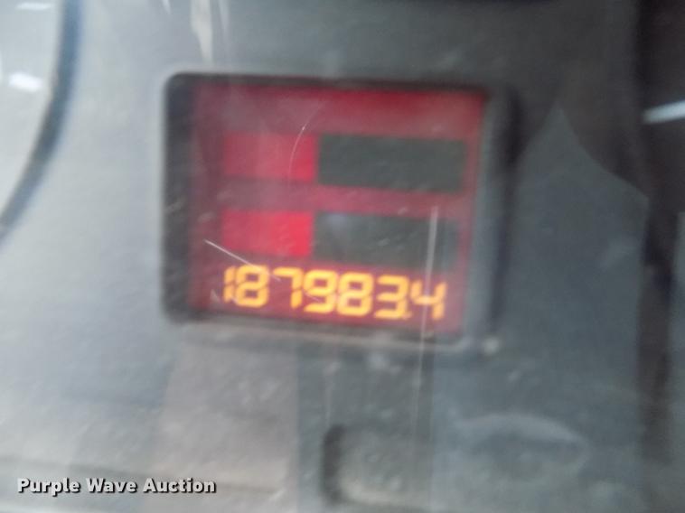 image for item DY9209 2000 Blue Bird TC2000 school bus