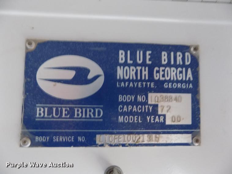 image for item DY9209 2000 Blue Bird TC2000 school bus