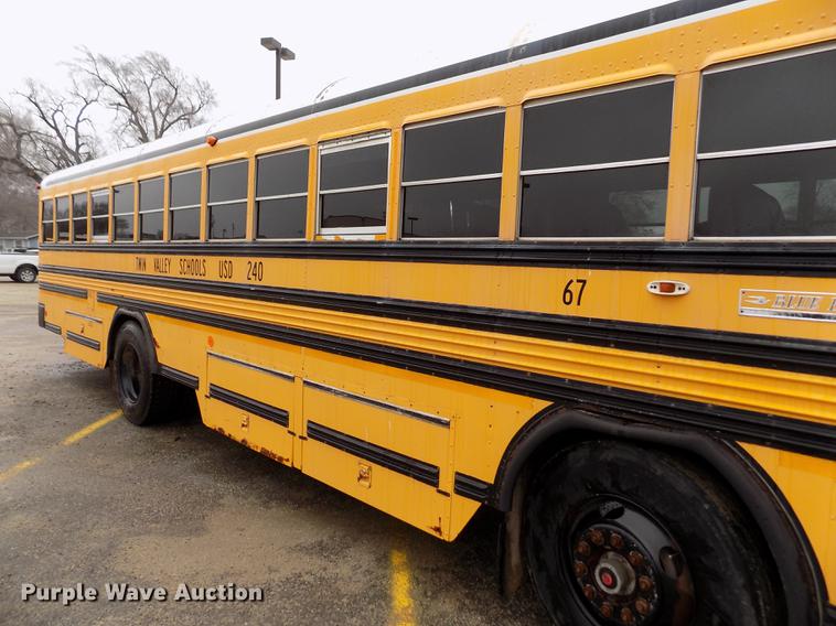 image for item DY9209 2000 Blue Bird TC2000 school bus