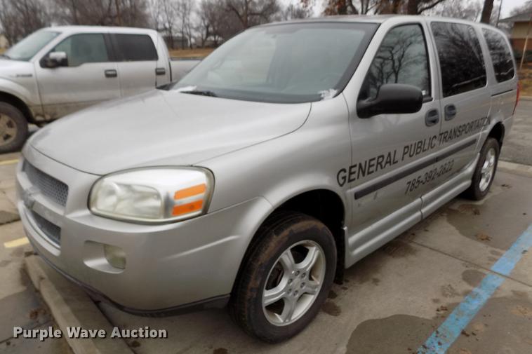 image for item DY9211 2008 Chevrolet Uplander van