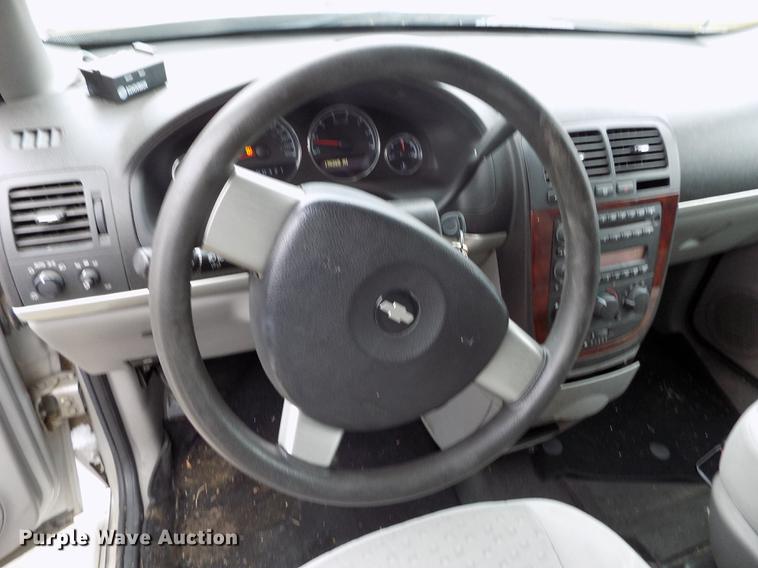 image for item DY9211 2008 Chevrolet Uplander van