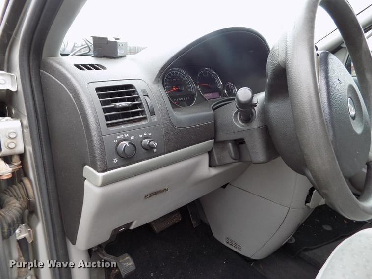 image for item DY9211 2008 Chevrolet Uplander van