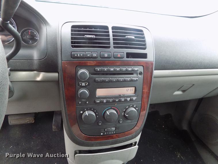 image for item DY9211 2008 Chevrolet Uplander van