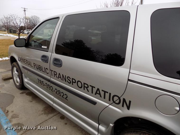 image for item DY9211 2008 Chevrolet Uplander van