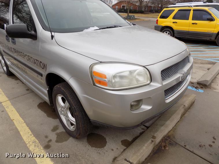 image for item DY9211 2008 Chevrolet Uplander van