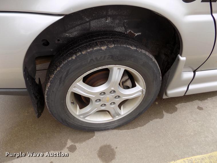 image for item DY9211 2008 Chevrolet Uplander van