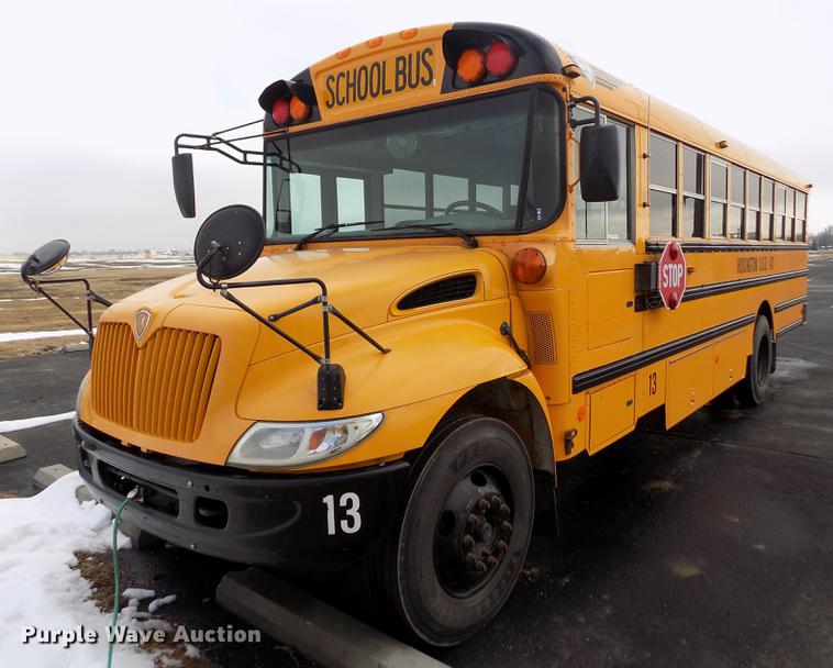image for item DY9213 2006 International CE200 schoolbus