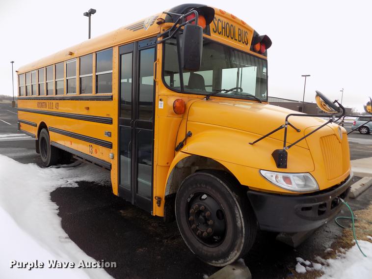image for item DY9213 2006 International CE200 schoolbus