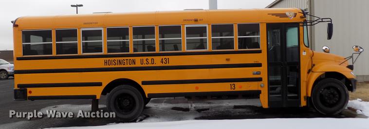 image for item DY9213 2006 International CE200 schoolbus