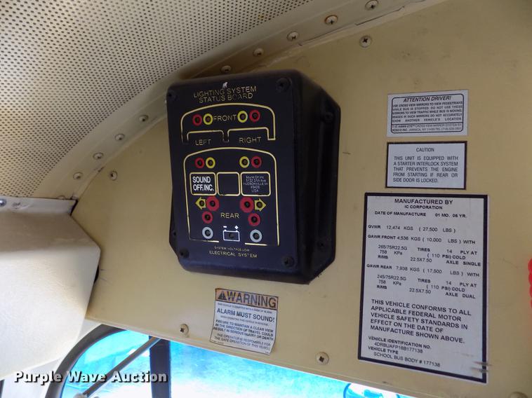 image for item DY9213 2006 International CE200 schoolbus