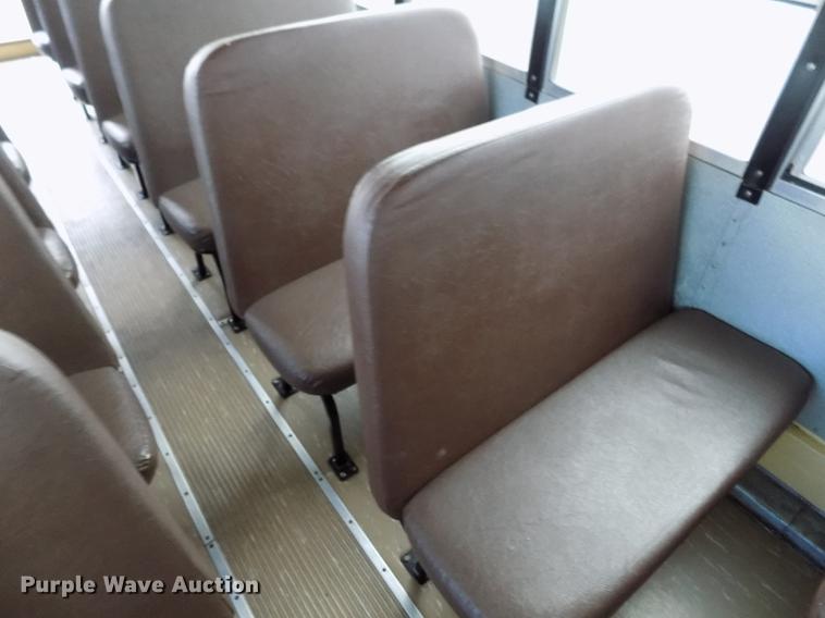 image for item DY9213 2006 International CE200 schoolbus