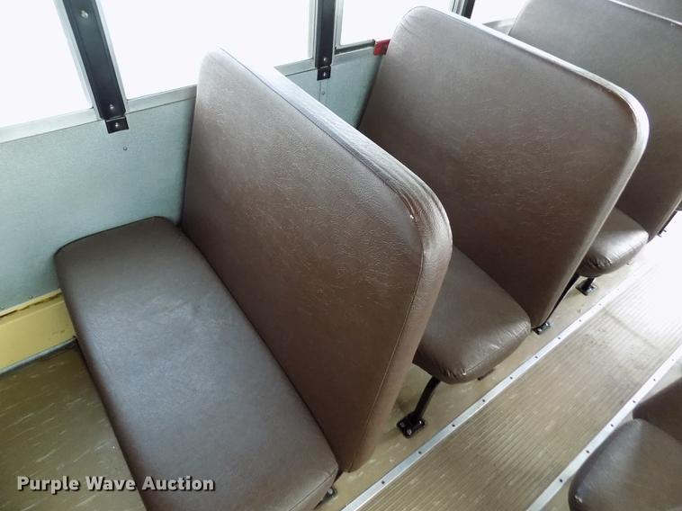 image for item DY9213 2006 International CE200 schoolbus