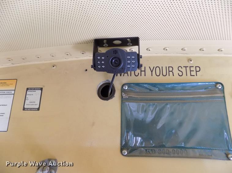 image for item DY9213 2006 International CE200 schoolbus