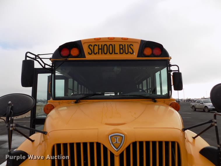 image for item DY9213 2006 International CE200 schoolbus