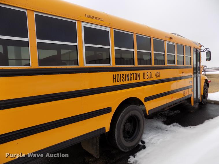 image for item DY9213 2006 International CE200 schoolbus