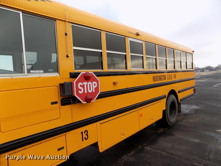 image for item DY9213 2006 International CE200 schoolbus