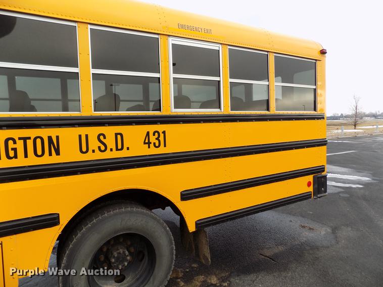 image for item DY9213 2006 International CE200 schoolbus