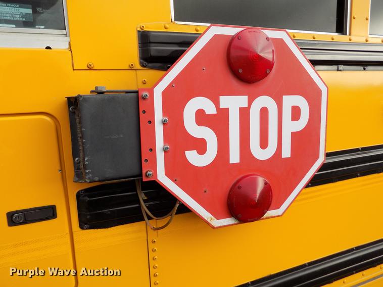 image for item DY9213 2006 International CE200 schoolbus