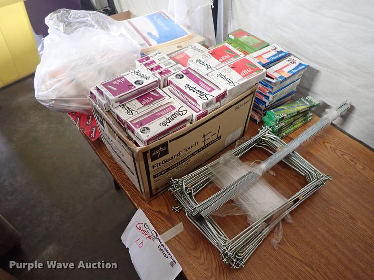 image for item EM9457 Office supplies