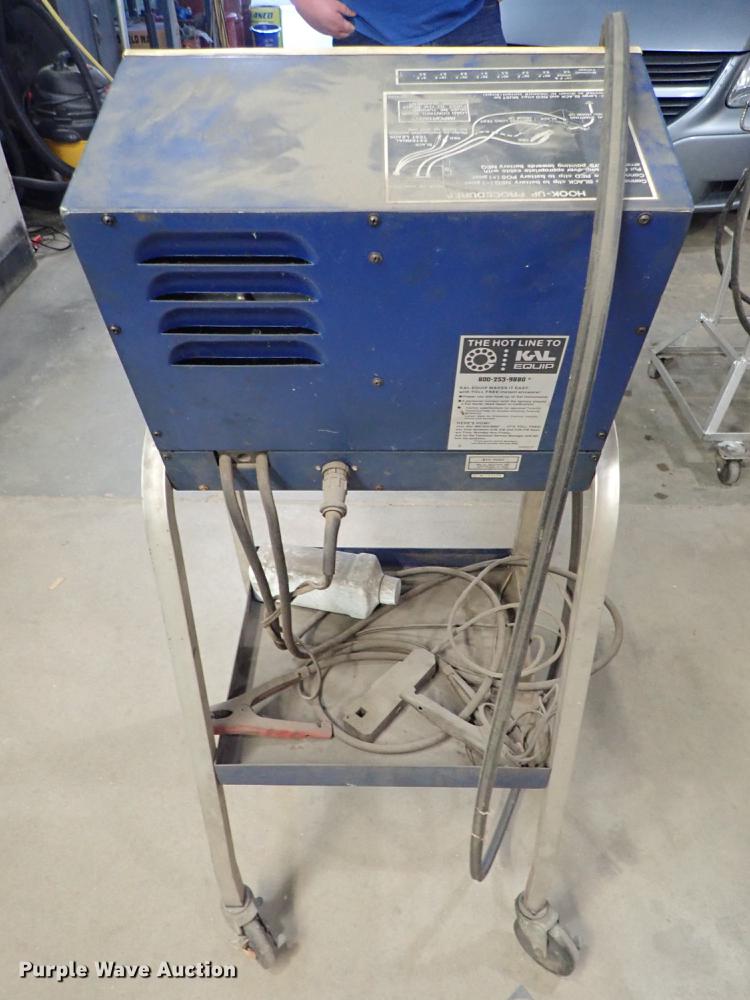 image for item EM9469 Napa battery analyzer