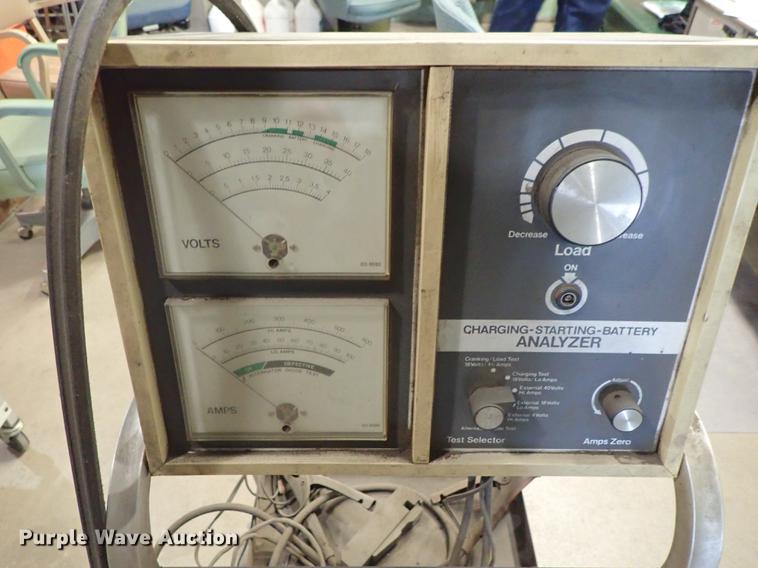 image for item EM9469 Napa battery analyzer