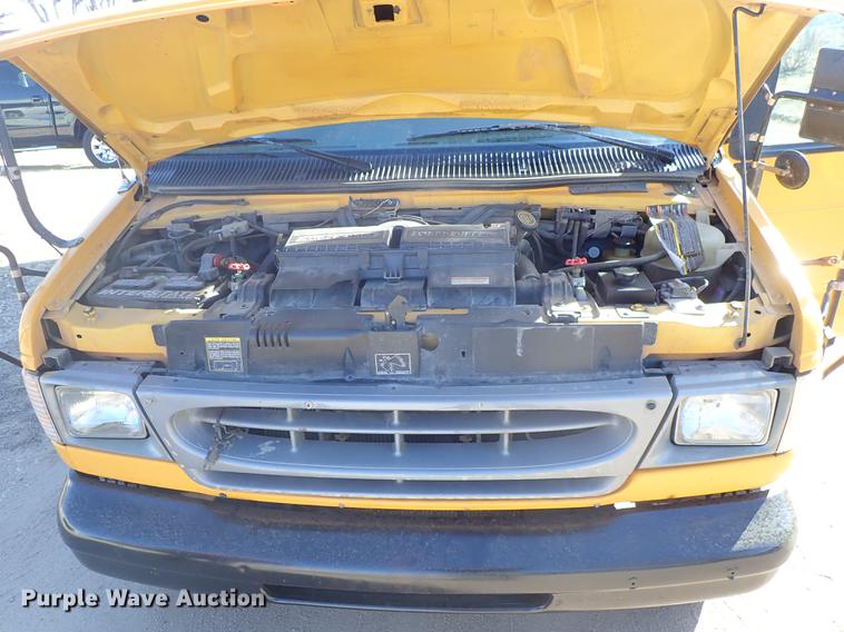 image for item EM9471 1997 Ford Econoline E350 Crown school bus