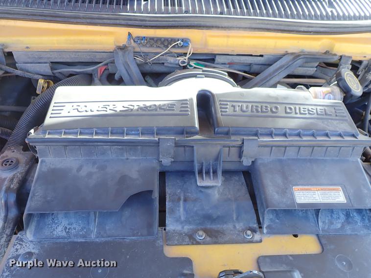 image for item EM9471 1997 Ford Econoline E350 Crown school bus