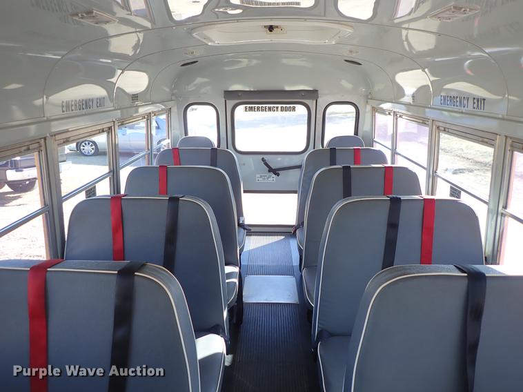 image for item EM9471 1997 Ford Econoline E350 Crown school bus