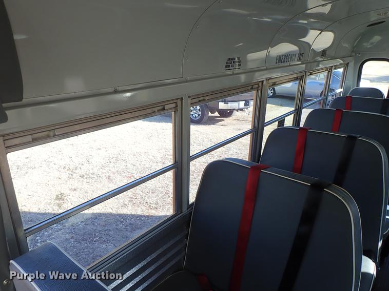 image for item EM9471 1997 Ford Econoline E350 Crown school bus