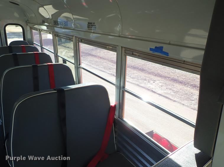 image for item EM9471 1997 Ford Econoline E350 Crown school bus