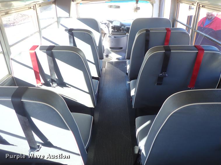 image for item EM9471 1997 Ford Econoline E350 Crown school bus