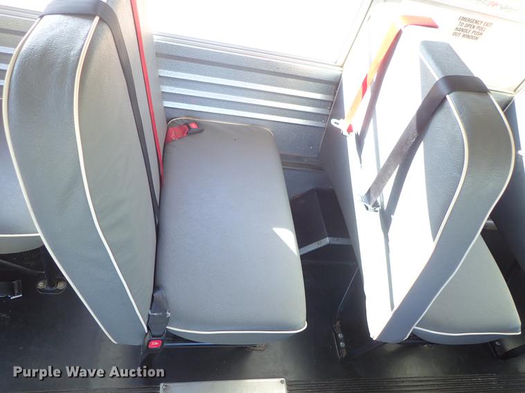 image for item EM9471 1997 Ford Econoline E350 Crown school bus