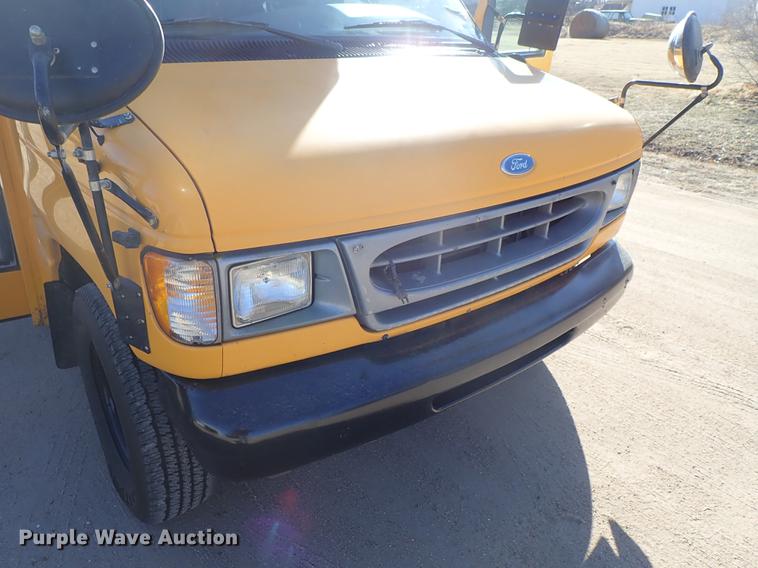 image for item EM9471 1997 Ford Econoline E350 Crown school bus