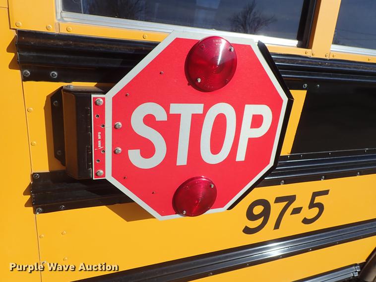 image for item EM9471 1997 Ford Econoline E350 Crown school bus