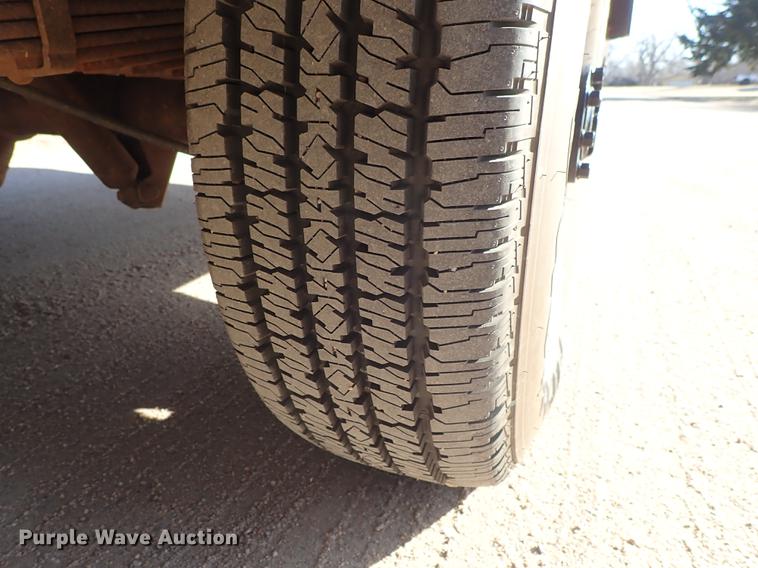 image for item EM9471 1997 Ford Econoline E350 Crown school bus