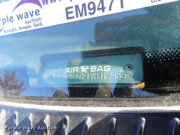 image for item EM9471 1997 Ford Econoline E350 Crown school bus