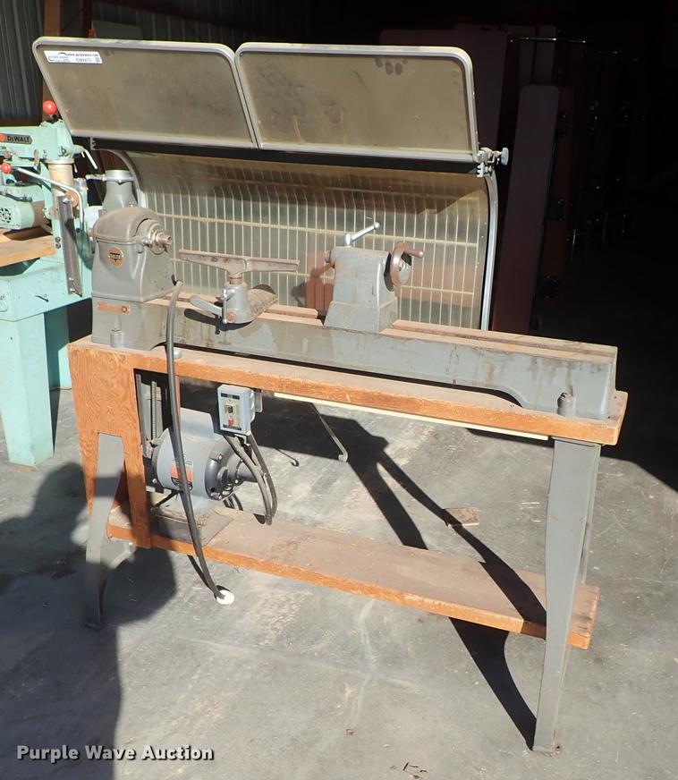image for item EM9473 Delta lathe