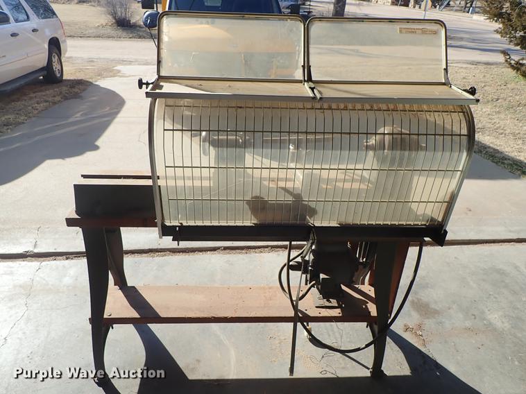 image for item EM9473 Delta lathe