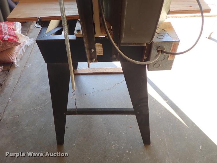 image for item EM9474 DeWalt 7770 radial arm saw