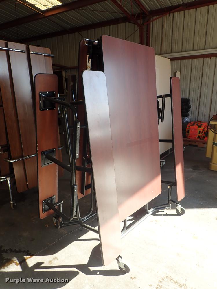 image for item EM9476 (8) lunch tables