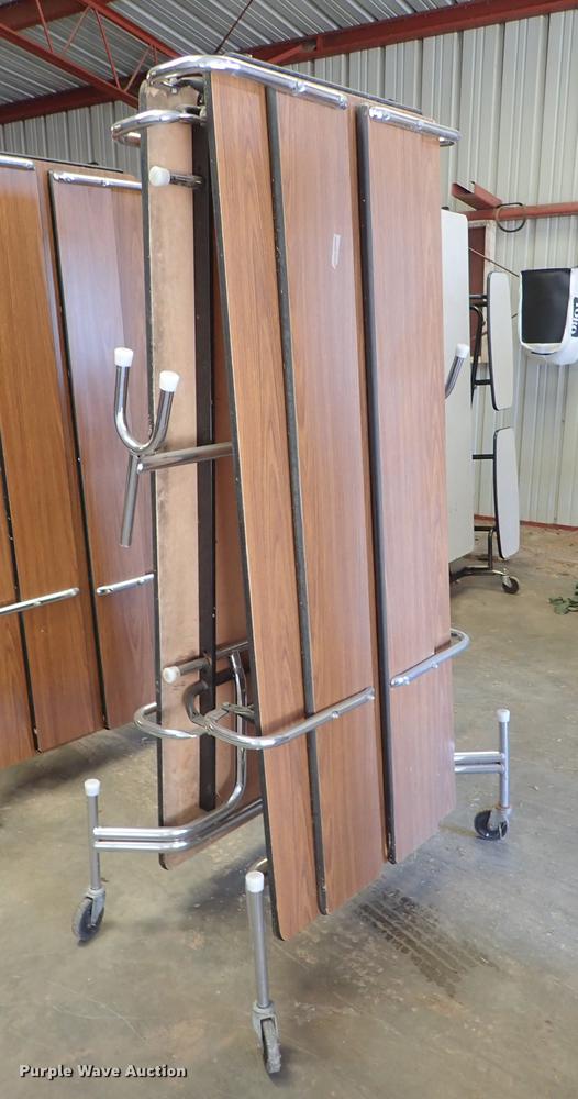 image for item EM9476 (8) lunch tables