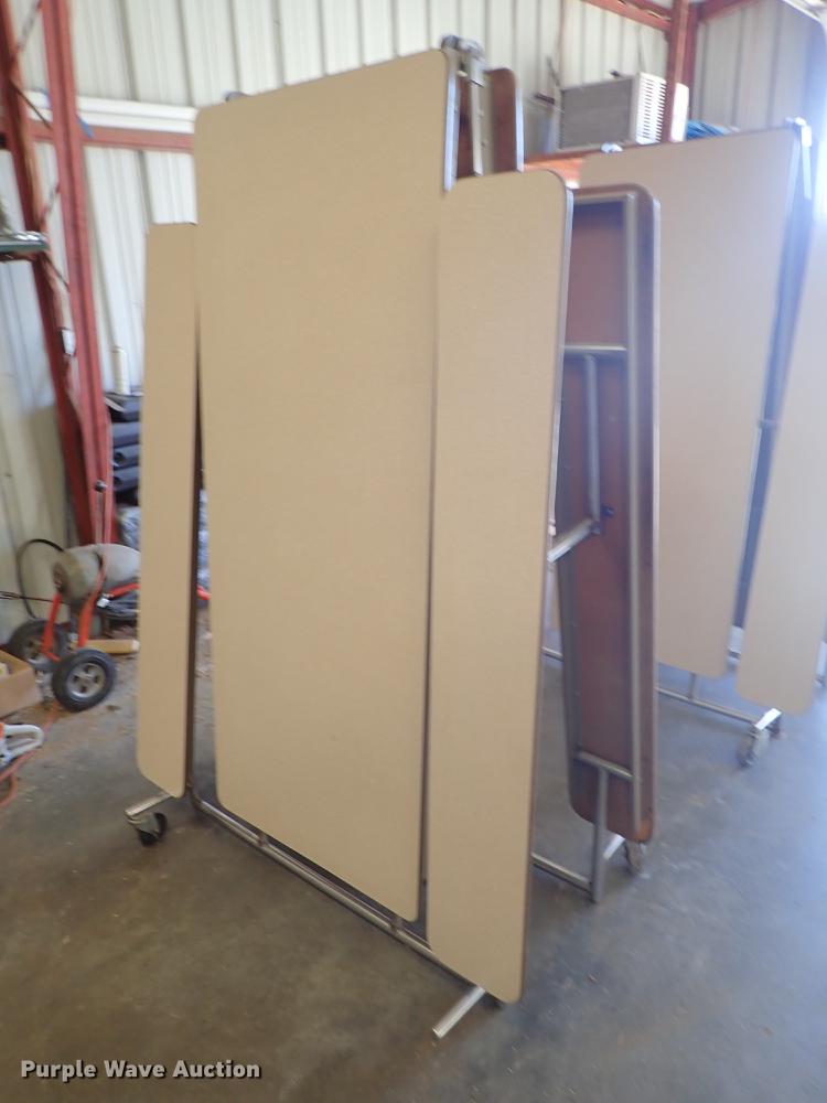 image for item EM9476 (8) lunch tables